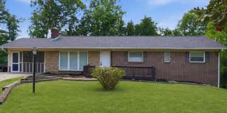 765 8th Avenue Drive SE Gallery 1