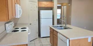 Hidden Valley Town Home Gallery 7