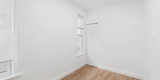 1430 W Superior Street unit: 2R Gallery 18