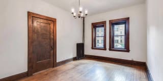 225 Place Apartments Gallery 13