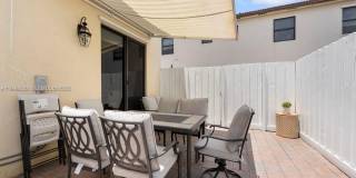 8781 NW 98th Ct Gallery 16