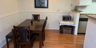 Charming 3BR Condo in Aurora Gallery 7