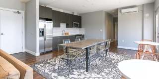 1111 ORREN ST NE #101 Gallery 32