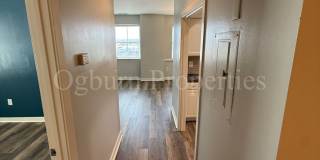 315-507 N. Spruce St-1BR/1.5BA-Downtown APT!!! Gallery 13