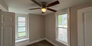 938 W Edwards Springfield, IL Gallery 12