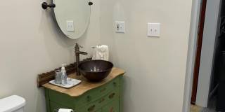 218 Washington Street Gallery 9