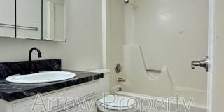 2338 Lynn Street-12 Gallery 7