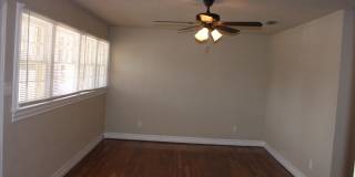 PRE -LEASING FOR AUGUST ! 4 Bedroom/2 bath House 1.5 Miles from Texas Tech Gallery 3
