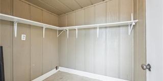 624 9TH Street Gallery 17