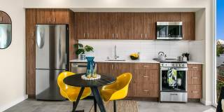 Fremont View: Modern Classic Collection Gallery 6