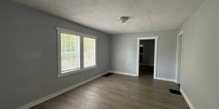 New Listing!!-Charming 2 Bedroom | 1 Bathroom Home with Spacious Backyard Gallery 6