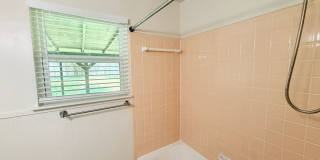 Just updated 3/2 home on a quiet street in desirable north Austin! Gallery 26