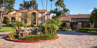 Delightful 2 Bedroom 2 Bath Condo in UTC Gallery 16