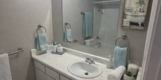 Garden View Gallery 33