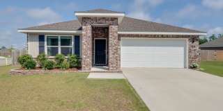 Beautiful 4 bed 2 bath Gallery 1