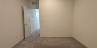 7008 Dandelion Park Avenue Gallery 16