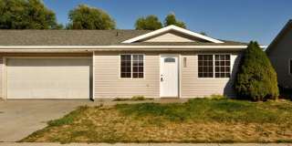 3 bed 2 bath rancher duplex (stainless appliances & granite counters) 3 bed 2 bath rancher duplex (stainless appliances & granite counters) Gallery 3