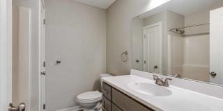 7th Avenue Apartments Gallery 5