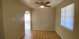 3 Bedroom Home in Phoenix with lots of character! Gallery 11