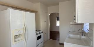 645 N 5th Ave - 2 Gallery 6