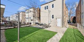 1344 Wisconsin Avenue Gallery 41