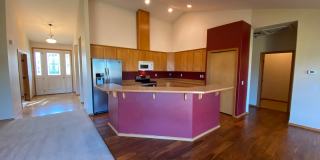 Large 3 Bed Home with Office, Fenced Yard, and Lawn Service! Gallery 12