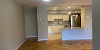 33 STONEHENGE CIR #3 Gallery 8