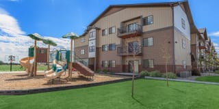 InterPointe Gallery 25