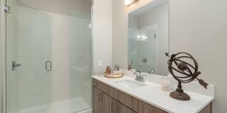 North and Line Apartments Gallery 13