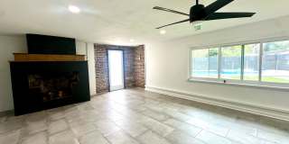 Mid Century Modern Gem! Mid Century Modern Gem! Gallery 19