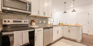 Maverick Modern Apartments Gallery 32