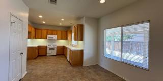 Spacious 4 Bedroom Home in Victorville Spacious 4 Bedroom Home in Victorville Gallery 8