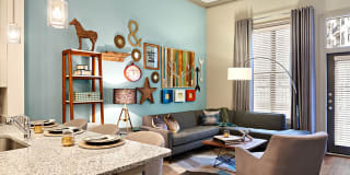 2700 Charlotte Ave Apartments Gallery 13