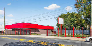 1925-43 W ALLEGHENY Avenue Gallery 1