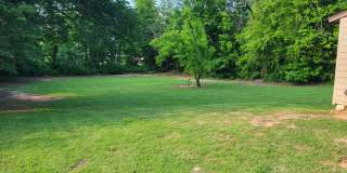 2 bedroom 1 bathroom house in Downtown Edmond with central heat and air and washer/dryer hookup Gallery 10