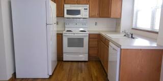 Comfortable and Bright 3-Bedroom Home Available This June Gallery 5