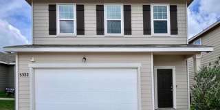 Charming 2 Storey 3-Bedroom 2.5-Bath House for Rent – Your Dream Home Awaits! Gallery 1
