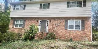 300 Springdale Drive Gallery 1