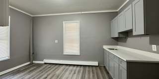 1102 E Main Street unit: 1 1102 E Main Street unit: 1 Gallery 4