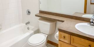 2714 N Wayne Gallery 8