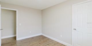1134-1136 GILMORE Avenue Gallery 44