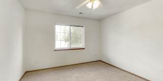 Platinum Valley Apartments Gallery 60