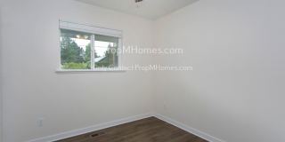 Beautiful Beaverton Ranch-Style Three Bedroom Home! Gallery 15