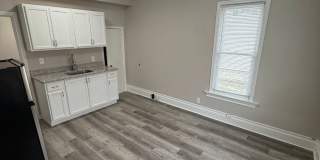 Must see studio apartment Gallery 5