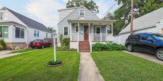 2528 Canterbury Road Gallery 1