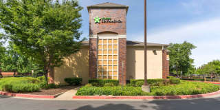Sacramento - South Natomas Gallery 9