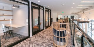 Luna Upper Westside Gallery 35
