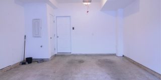 333 WHITE OAK Way Gallery 19