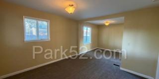 4 Bedroom 2 Bathroom Single Family Northeast Tacoma Home Gallery 12