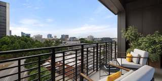 The Point Gallery 23